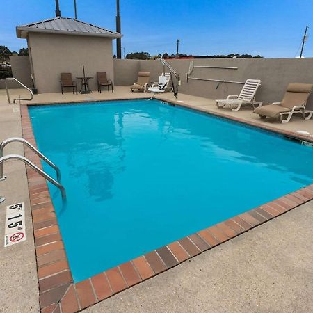 Quality Inn & Suites Pearl-Jackson Экстерьер фото