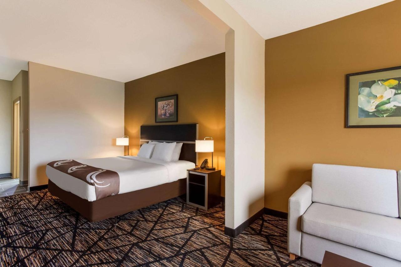 Quality Inn & Suites Pearl-Jackson Экстерьер фото
