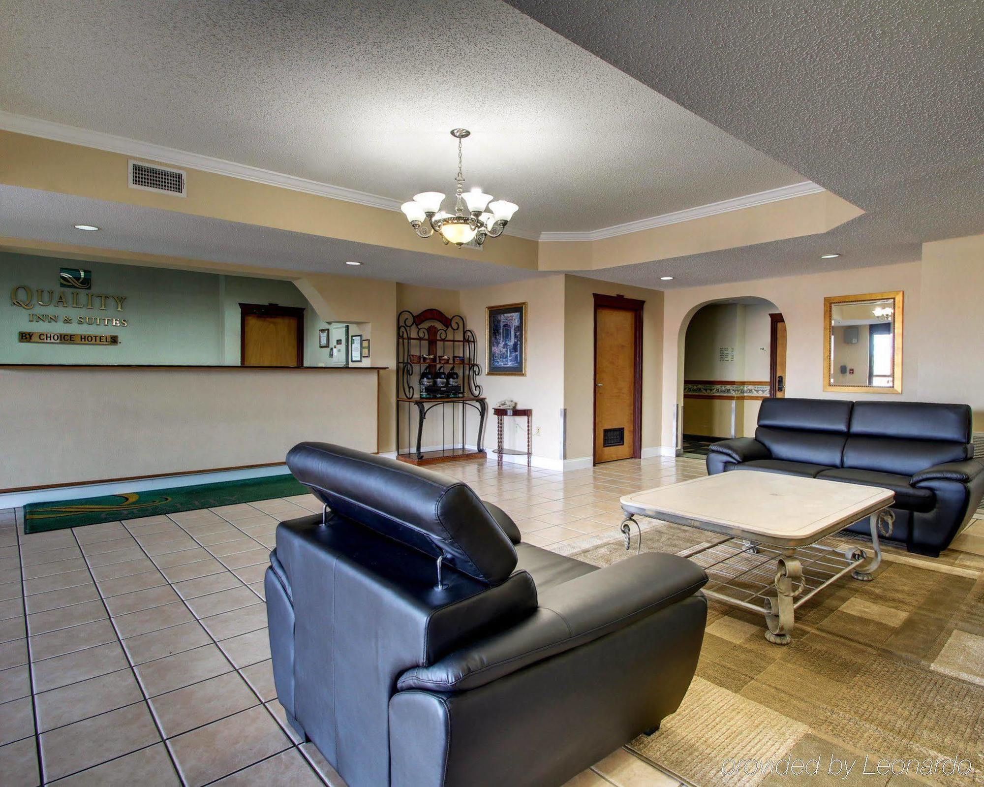 Quality Inn & Suites Pearl-Jackson Экстерьер фото